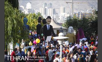 هفدهمین جشنواره بین المللی نمایش عروسکی 12