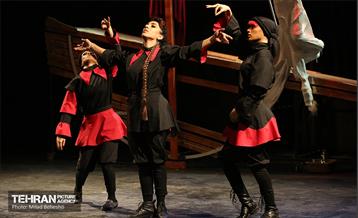 نمایش بووگی ووگی برادوی‎ 24