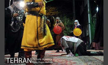 تعزیه خوانی در تکیه دو شهید دولت آباد 57