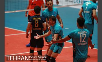 دیدار سایپا تهران و صالحین ورامین در لیگ برتر والیبال 23