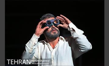 نمایش نبرد گالیله‎ 1