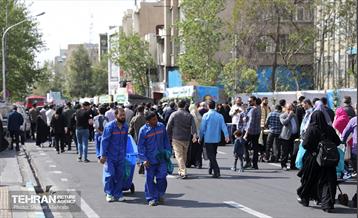 خدمات‌رسانی شهرداری تهران در نماز عید فطر مصلی تهران 3