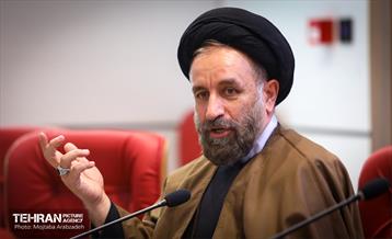 نشست اعضای هیئت علمی بسیجی دانشگاه به مناسبت گرامیداشت ایام الله دهه فجر 11