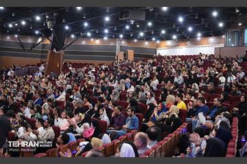 آئین تجلیل از پرستاران فعال در جنگ 12 روزه تحمیلی 4