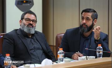 جلسه ارزیابی اجرای طرح من شهردارم و بسته خرسندسازی 18