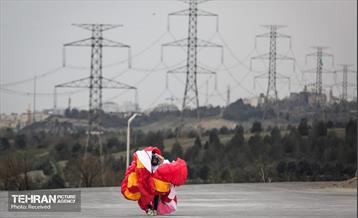 پرش چتربازان به مناسبت روز جمهوری اسلامی 15