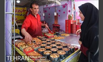 آیین گلاب­گیری «زیارت گل» 3