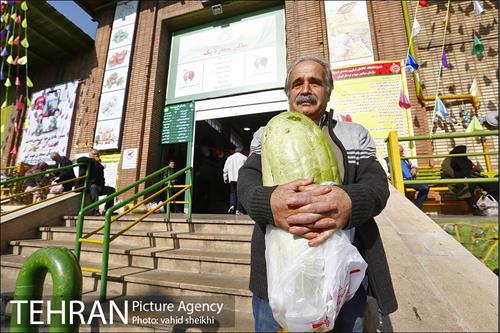 بازار میوه و تره بار جلال آل احمد در آستانه شب یلدا 25