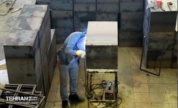 مراحل ساخت المان های نمایشگاه نشان عاشقی