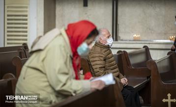 مراسم عشای‌ربانی در اولین روز سال نو میلادی  12