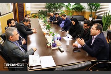 حضور مدیرکل سرمایه انسانی شهرداری در منطقه ۱۵ 7