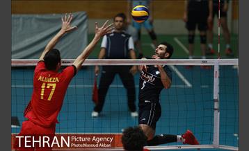 دیدار تیم های والیبال پارسه تهران و عمران ساری