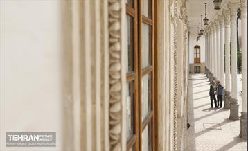 بازدید معماران از مجموعه تاریخی اتحادیه و پروژه بازآفرینی ساختمان بلدیه 11