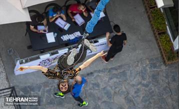 اولین دوره مسابقات پرش بانجی نمایشی  19