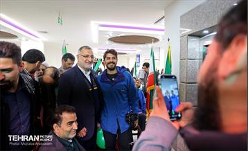 آئین تکریم و تجلیل از جانبازان سرافراز ۸ سال دفاع‌ مقدس 1