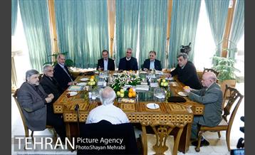 نشست شهرداران تهران پس از انقلاب 25