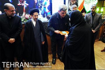 یادواره 1000 شهید منطقه 10 با حضور شهردار تهران 38