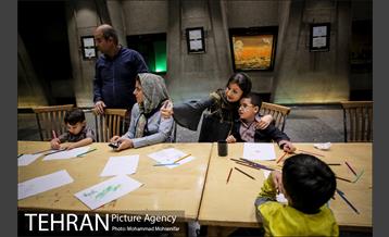 روز جهانی کودک در برج آزادی 13