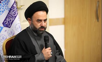 بازدید شهردار تهران از خانه مداحان و نشست با اعضا هیئت رئیسه 36