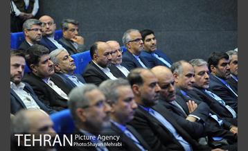 نشست هم اندیشى شهردار تهران با سفرا و رؤساى نمایندگى هاى جمهورى اسلامى ایران در خارج از کشور 9