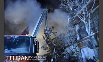 امداد رسانی شبانه در حادثه پلاسکو 27
