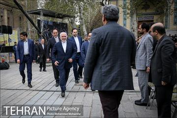 حضور شهردار تهران در جشن نوروزی میدان مشق 11