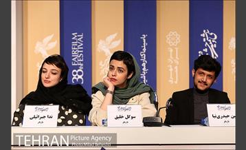 نشست خبری فیلم مردن در آب مطهر 5