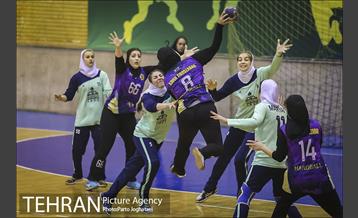 نخستین روز مرحله دوم لیگ هندبال زنان 16