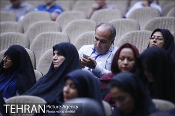 مراسم دیدار مردمی نمایندگان مجلس و اعضای شورای شهر تهران  9