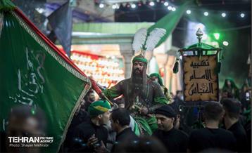 آئین سنتی مشعل گردانی 1