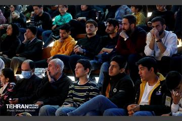 رونمایی از طرح هشتمین نویسندگان دهه هشتاددی و نودی 34