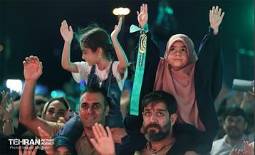 مهمانی ۱۰ کیلومتری عید غدیر در تهران 12