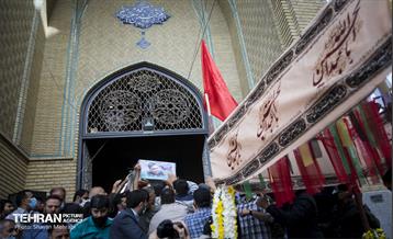 مراسم تشییع پیکر شهید صیاد خدایی 18