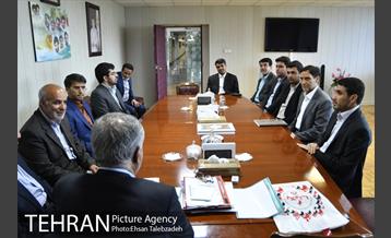 دیدار صمیمانه کارکنان شهرداری تهران با حسن رباطی 28