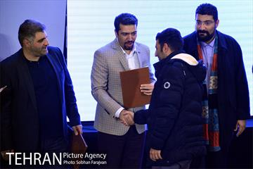 آیین تجلیل از رانندگان نمونه شرکت خودرو سرویس شهر 23