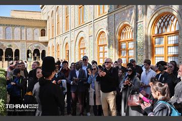 نمایشگاه «رخ دوست»تور تهرانگردی وابستگان نظامی سفارتخانه‌های خارجی مقیم تهران 31