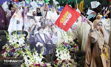 جشن «دختران آرمانی» 30