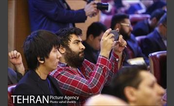 نشست کمیته شهرهای هوشمند در چهارمین جایزه جهانی خشت طلایی 12