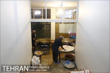 توزیع 3300 پرس غذا بین نیازمندان با کمک های مردمی 12