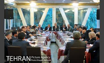 جلسه شهردار تهران با اعضای شورای شهر 34