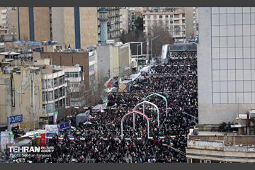چهل‌و‌‌هفتمین جشن پیروزی انقلاب اسلامی - 3 6