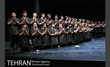 نمایش "من" در پردیس تئاتر تهران (خاوران) 39