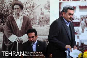 بازدید شهردار تهران از خانه موزه شهید مدرس در روز مجلس 17