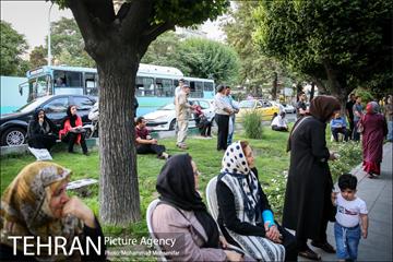 افتتاح گذر فرهنگی پنجشنبه های بلوار کشاورز 7