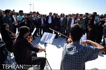 افتتاح دریاچه باغ هنر اراضی عباس آباد با حضور شهردار تهران 15