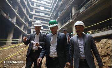 بازدید اصحاب رسانه از پارکینگ نیایش 21