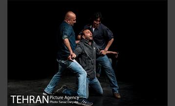 نمایش بهمن کوچیک 19