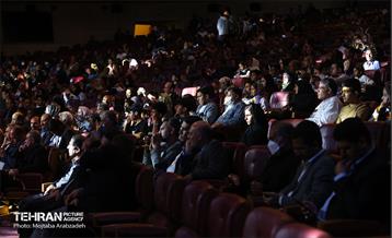 مراسم افطاری صمیمانه شهردار تهران با خادمان خدمات شهری 21