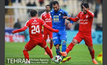 دیدار تیم‌های فوتبال تراکتور سازی تبریز - استقلال تهران 23