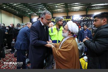 حضور شهردار تهران در گلزار شهدای کرمان 13